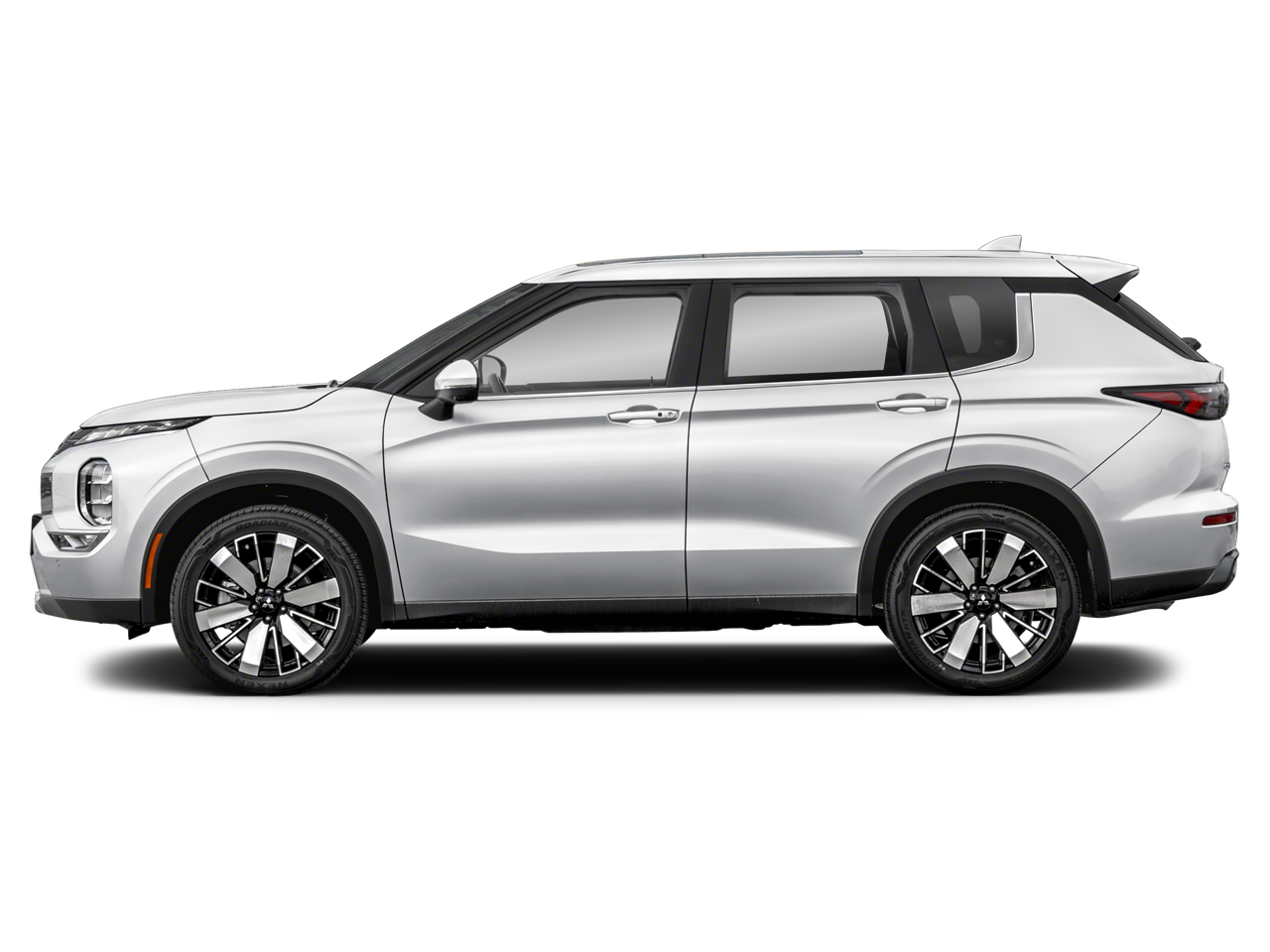 2025 Mitsubishi Outlander SE - Photo 42