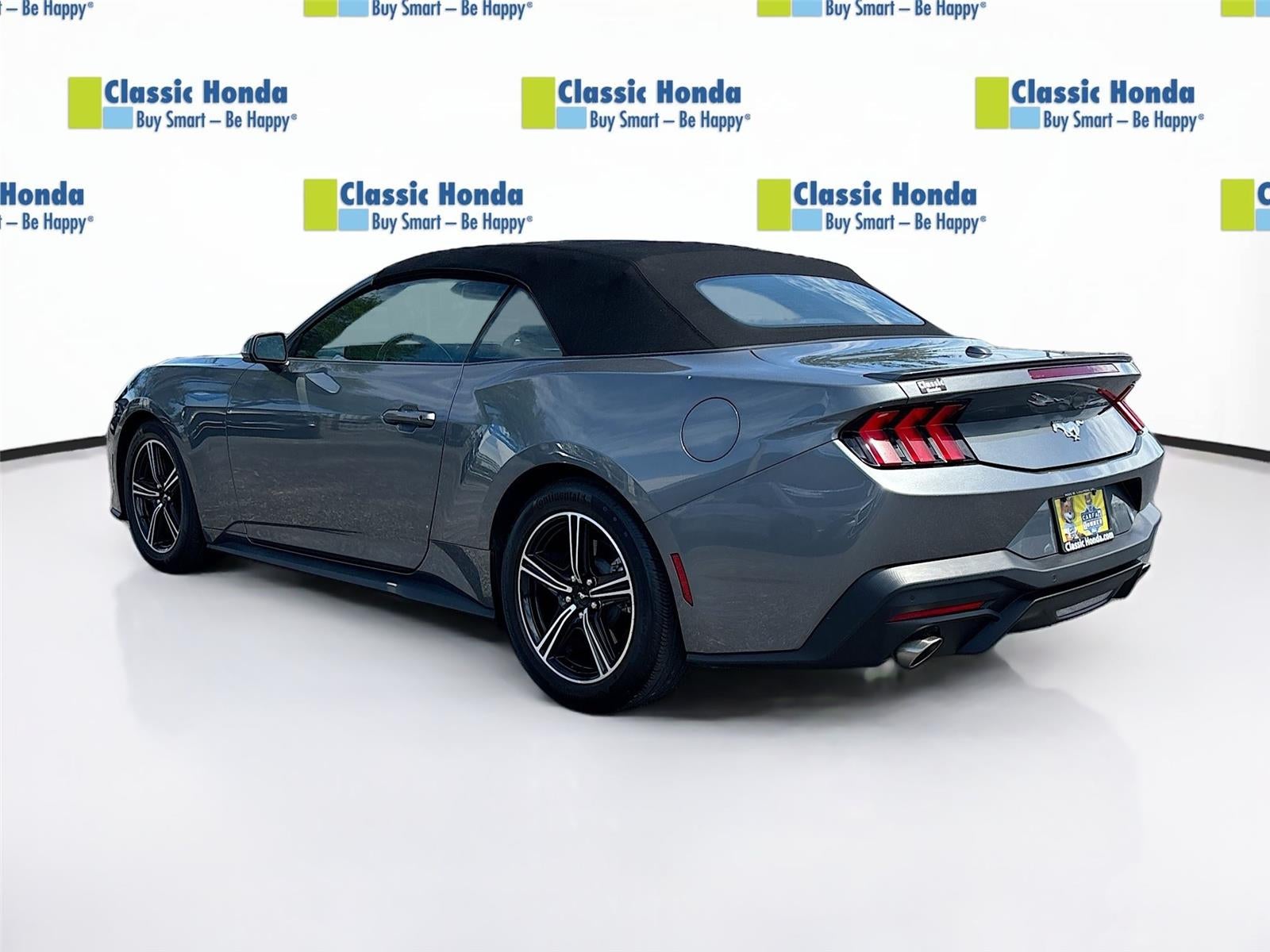 2025 Ford Mustang EcoBoost