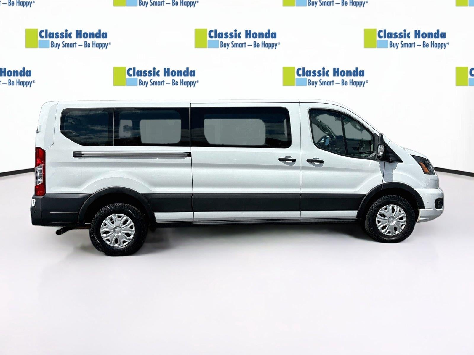 2023 Ford Transit 350 XLT