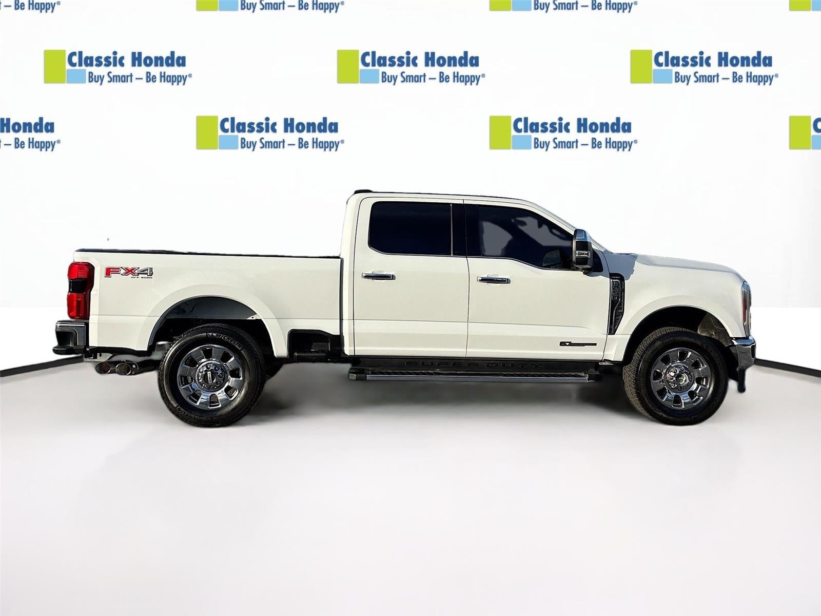 2023 Ford Super Duty F-250 Lariat