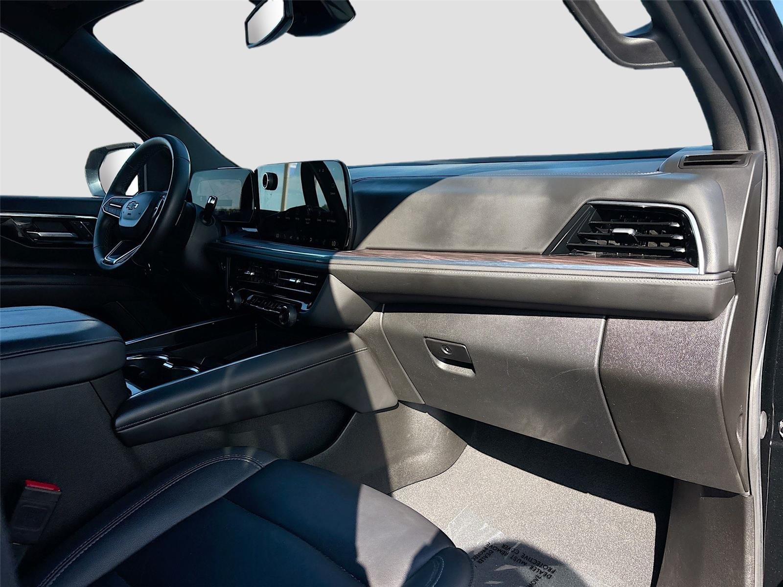 2025 Chevrolet Suburban Z71