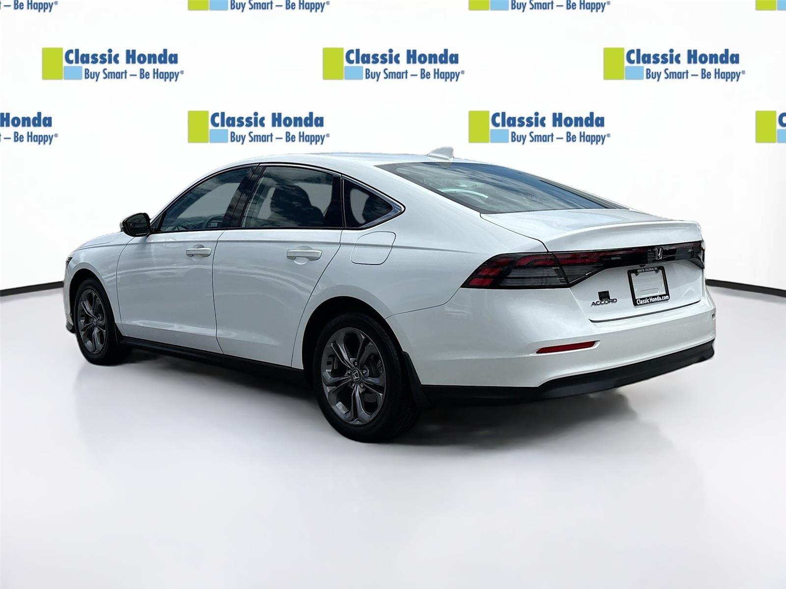 2023 Honda Accord Sedan EX