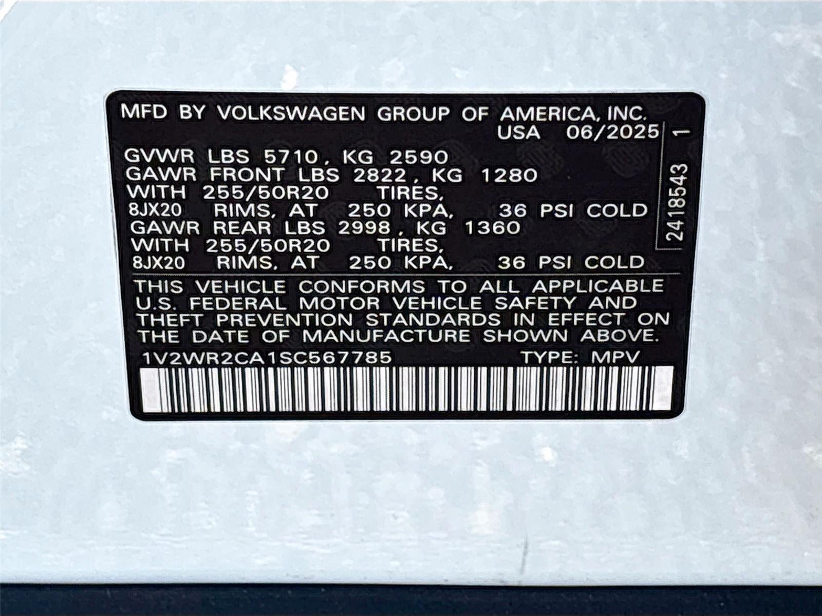 2025 Volkswagen Atlas 2.0T SE w/Technology