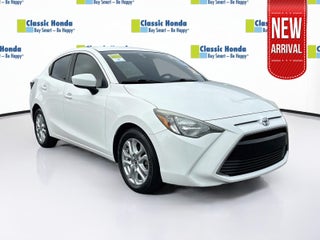 2017 Toyota Yaris iA Base