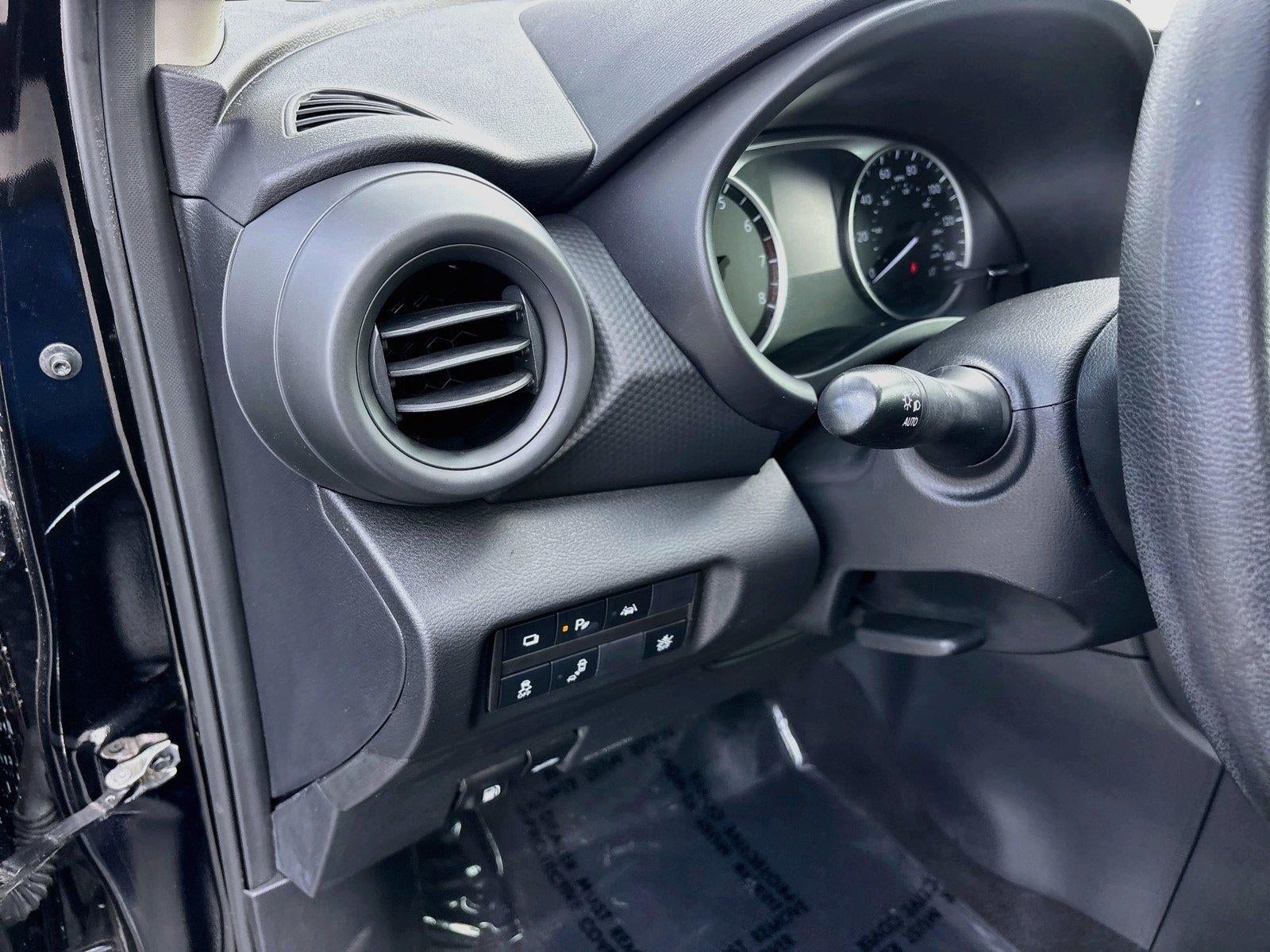 2021 Nissan Kicks S