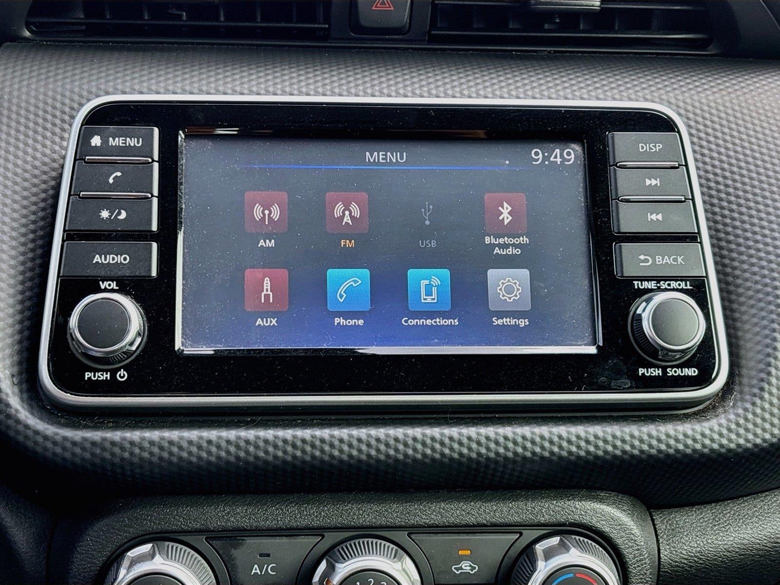 2021 Nissan Kicks S