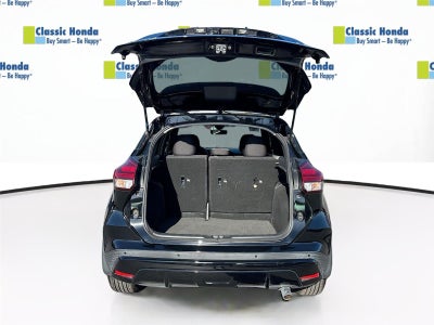 2021 Nissan Kicks SR