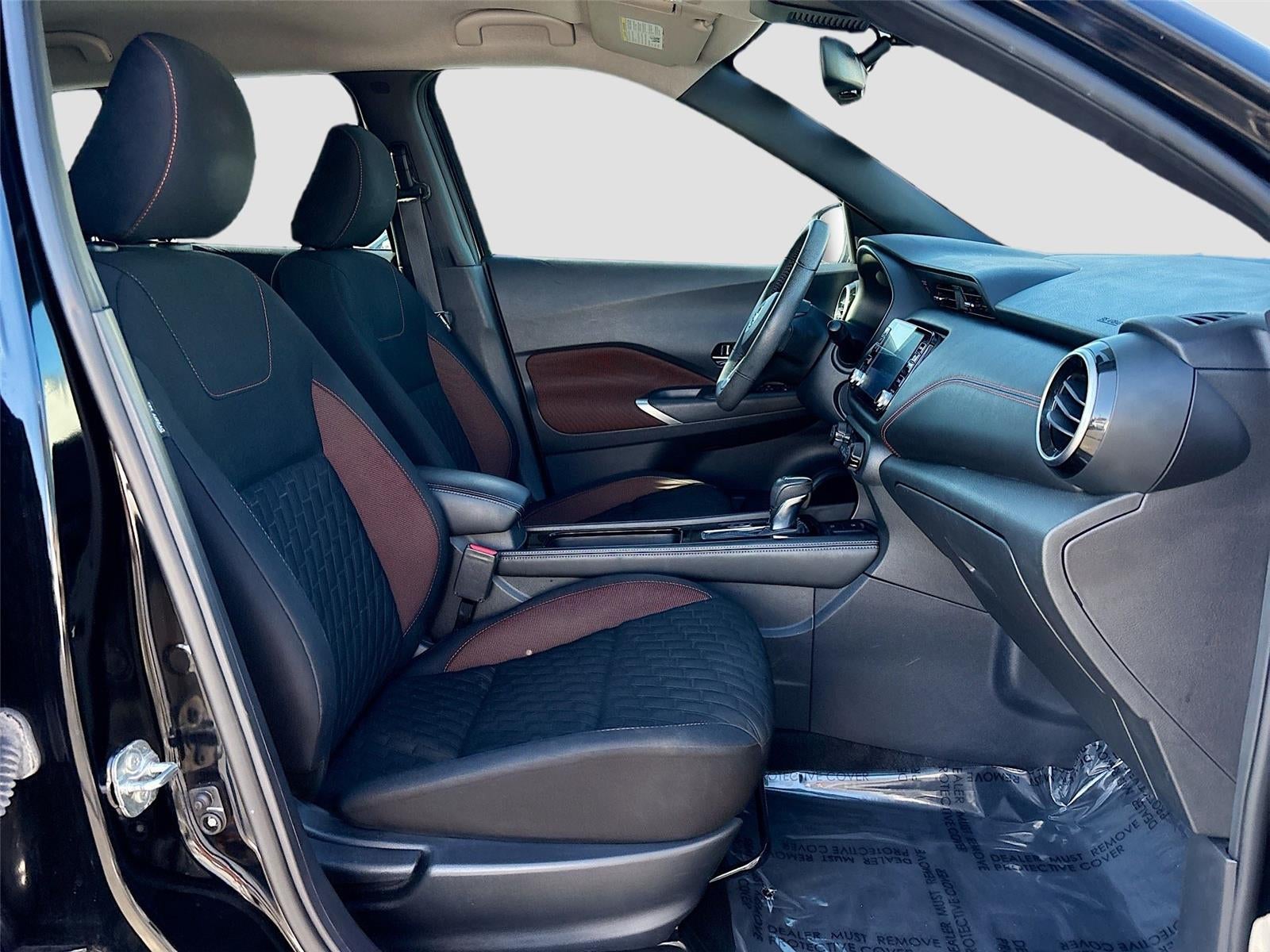 2021 Nissan Kicks SR