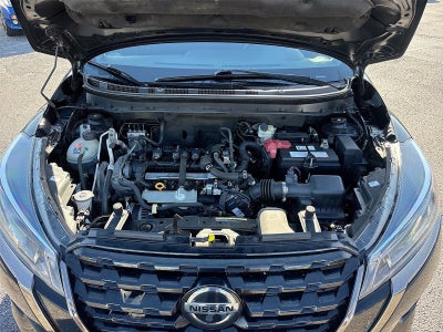 2021 Nissan Kicks SR