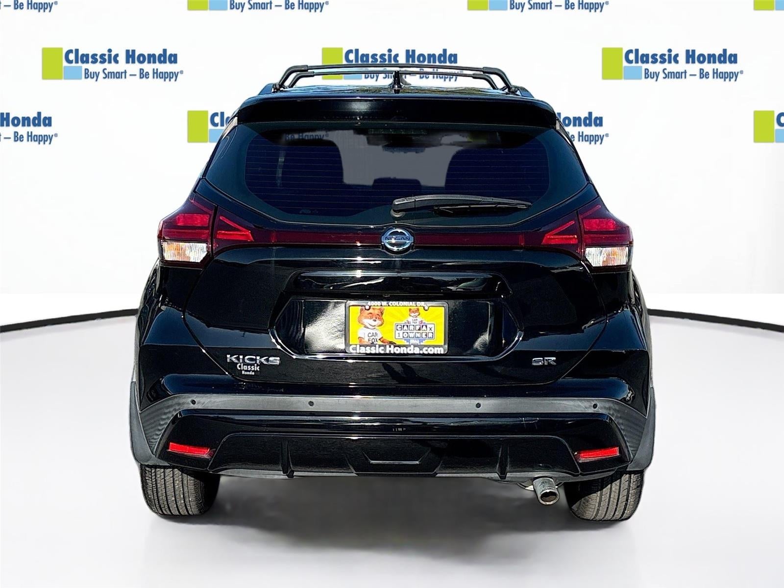 2021 Nissan Kicks SR