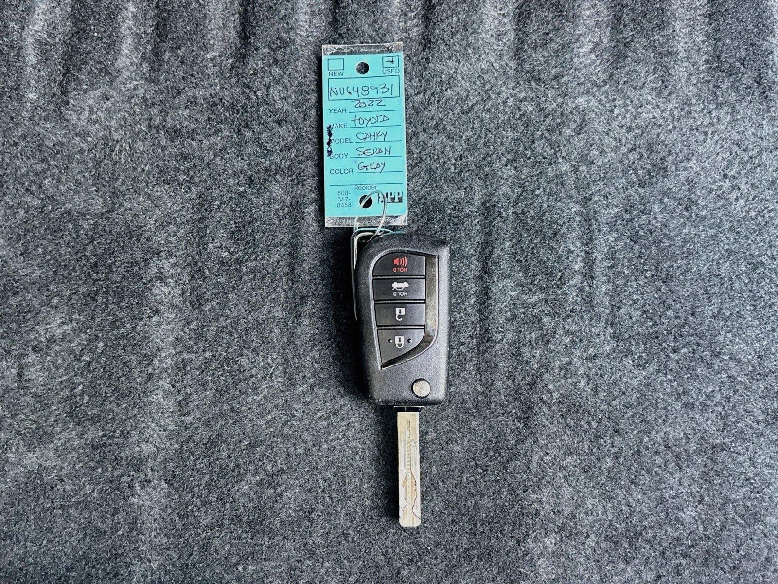 2022 Toyota Camry SE