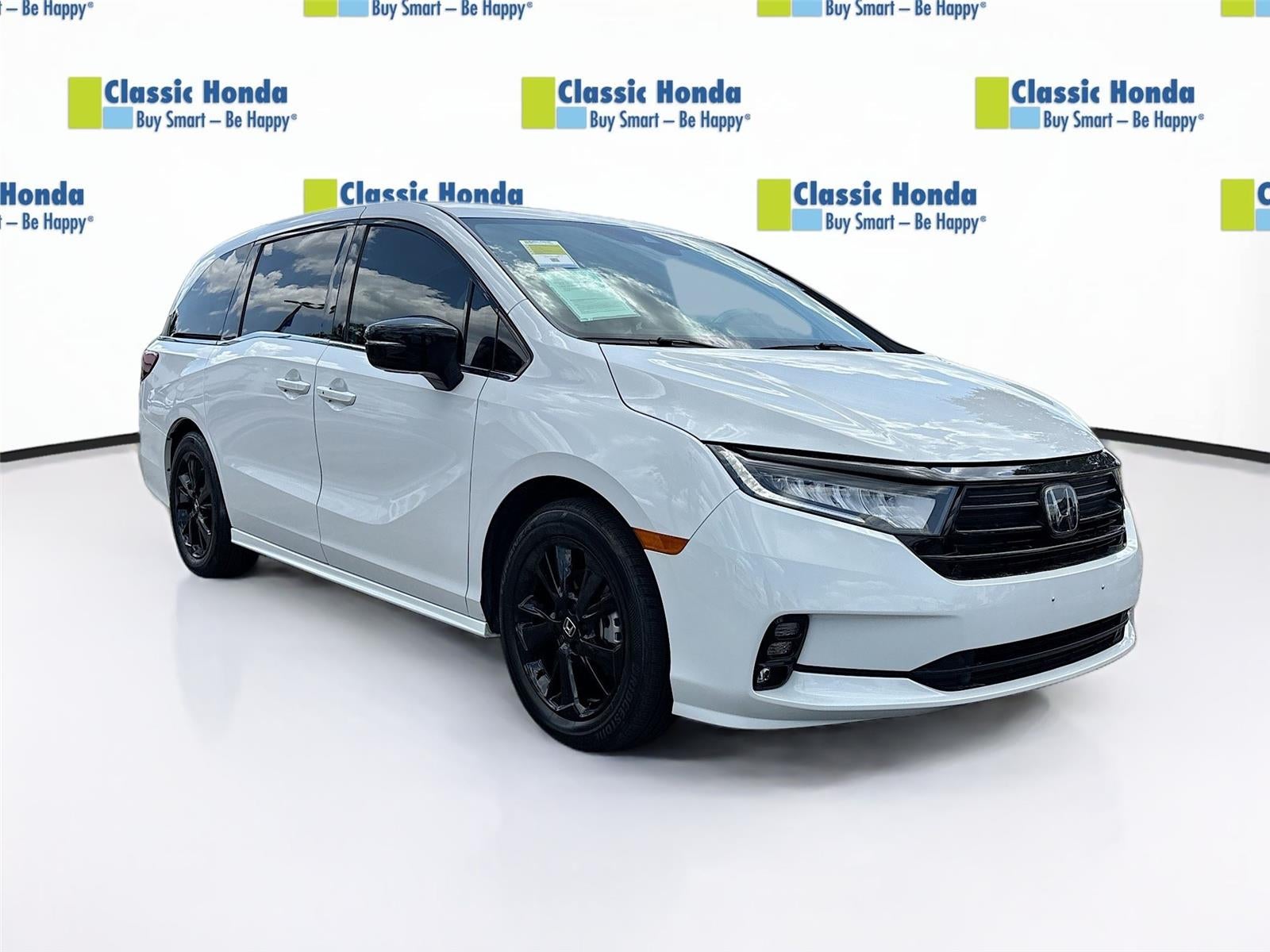 2024 Honda Odyssey SPORT's photo