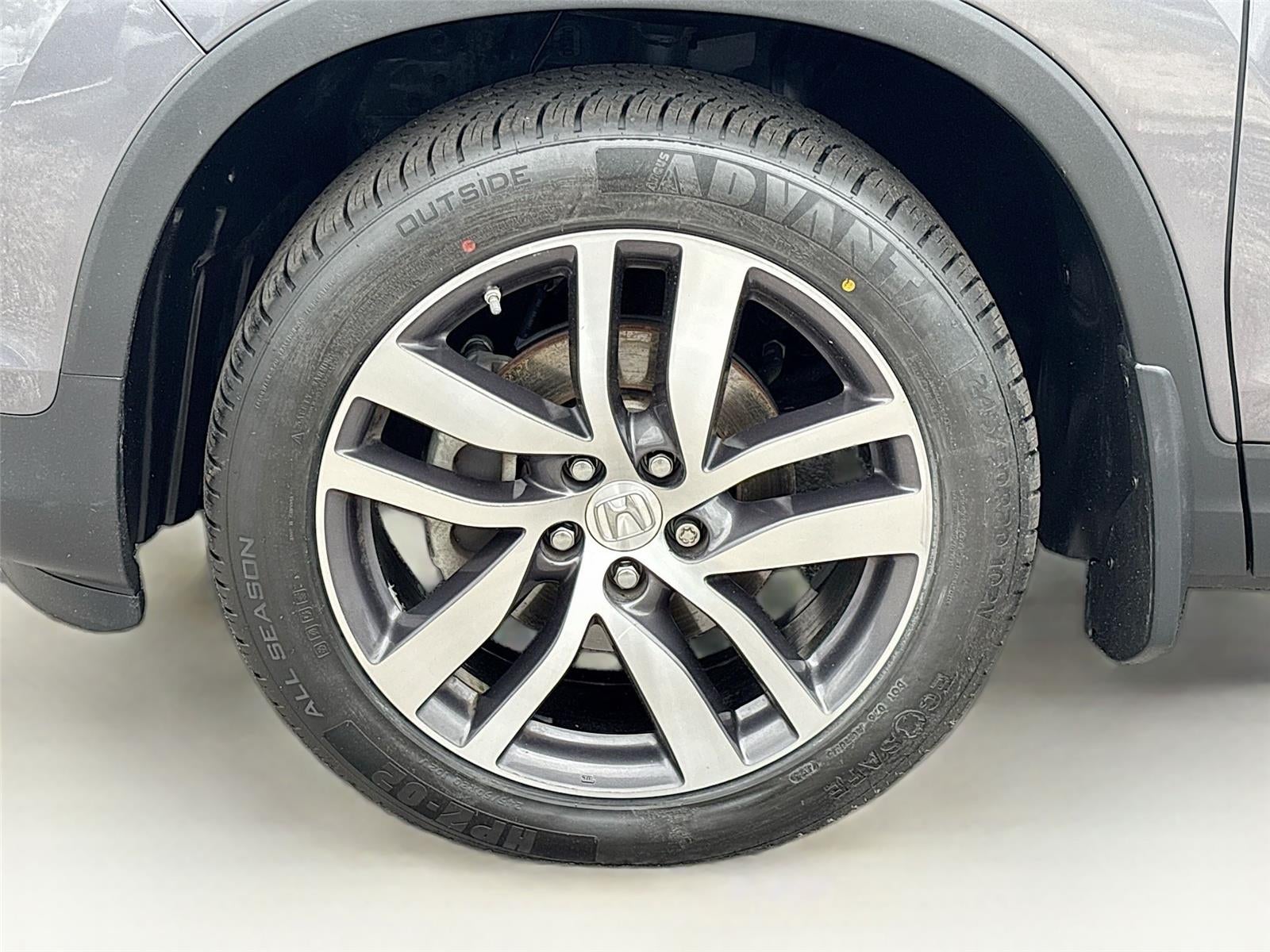 2017 Honda PILOT Elite