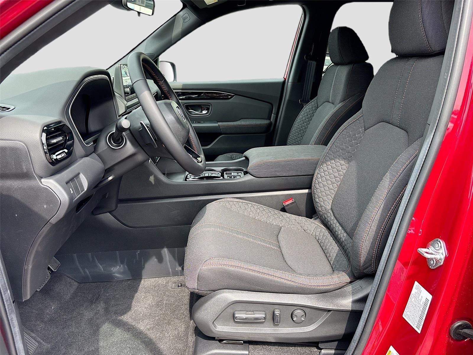 2025 Honda Pilot Sport