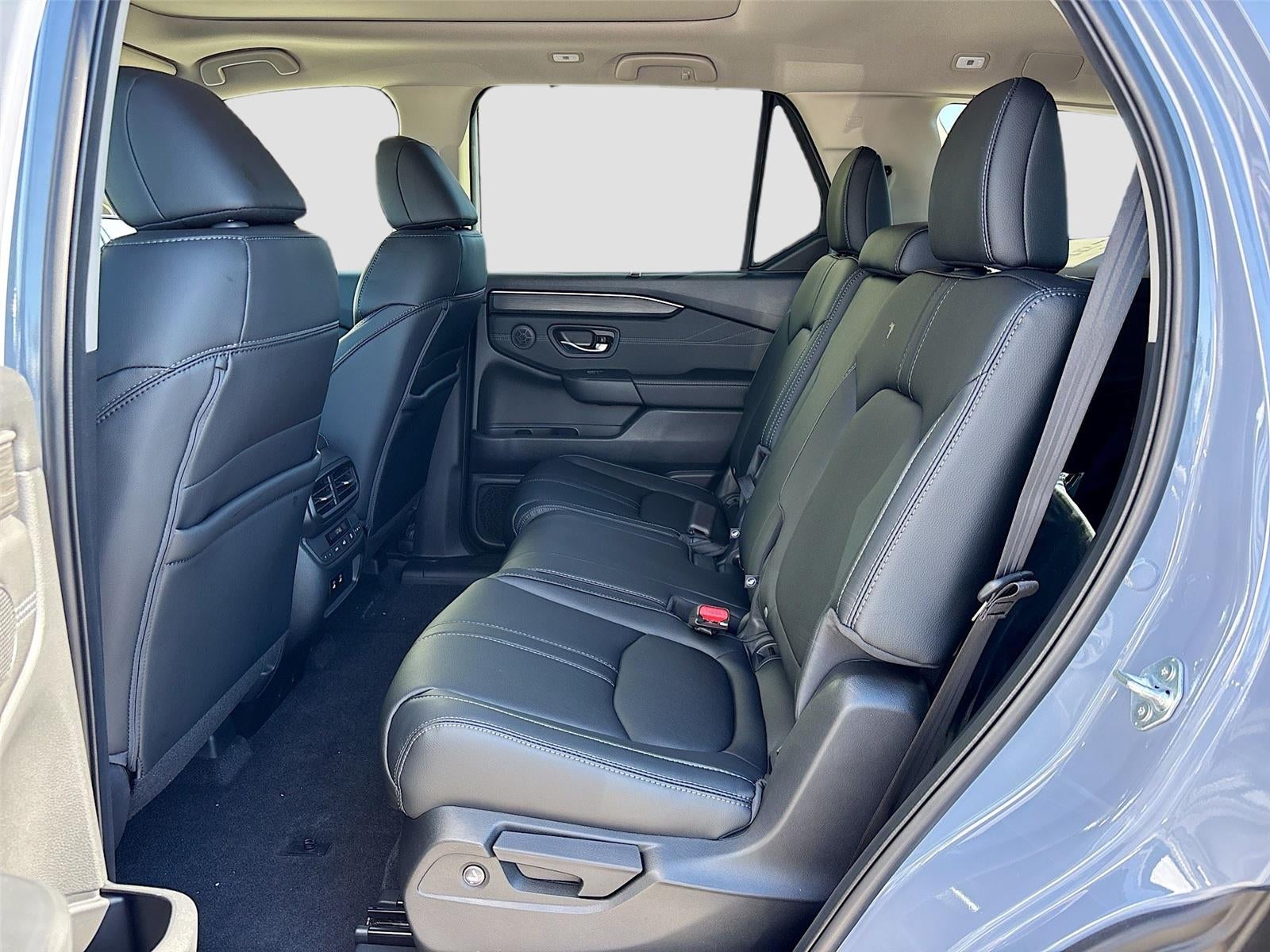2026 Honda Pilot Touring Blackout