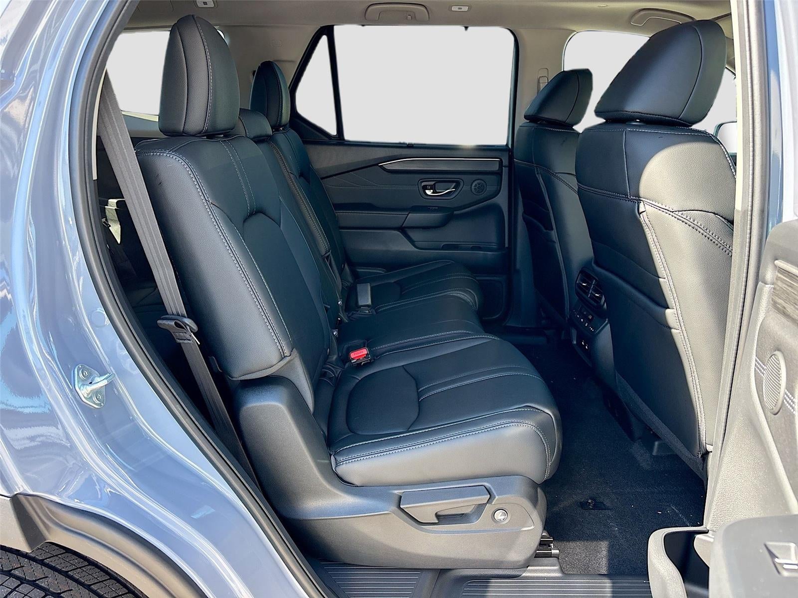 2026 Honda Pilot Touring Blackout