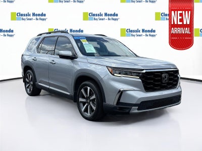 2023 Honda Pilot Touring