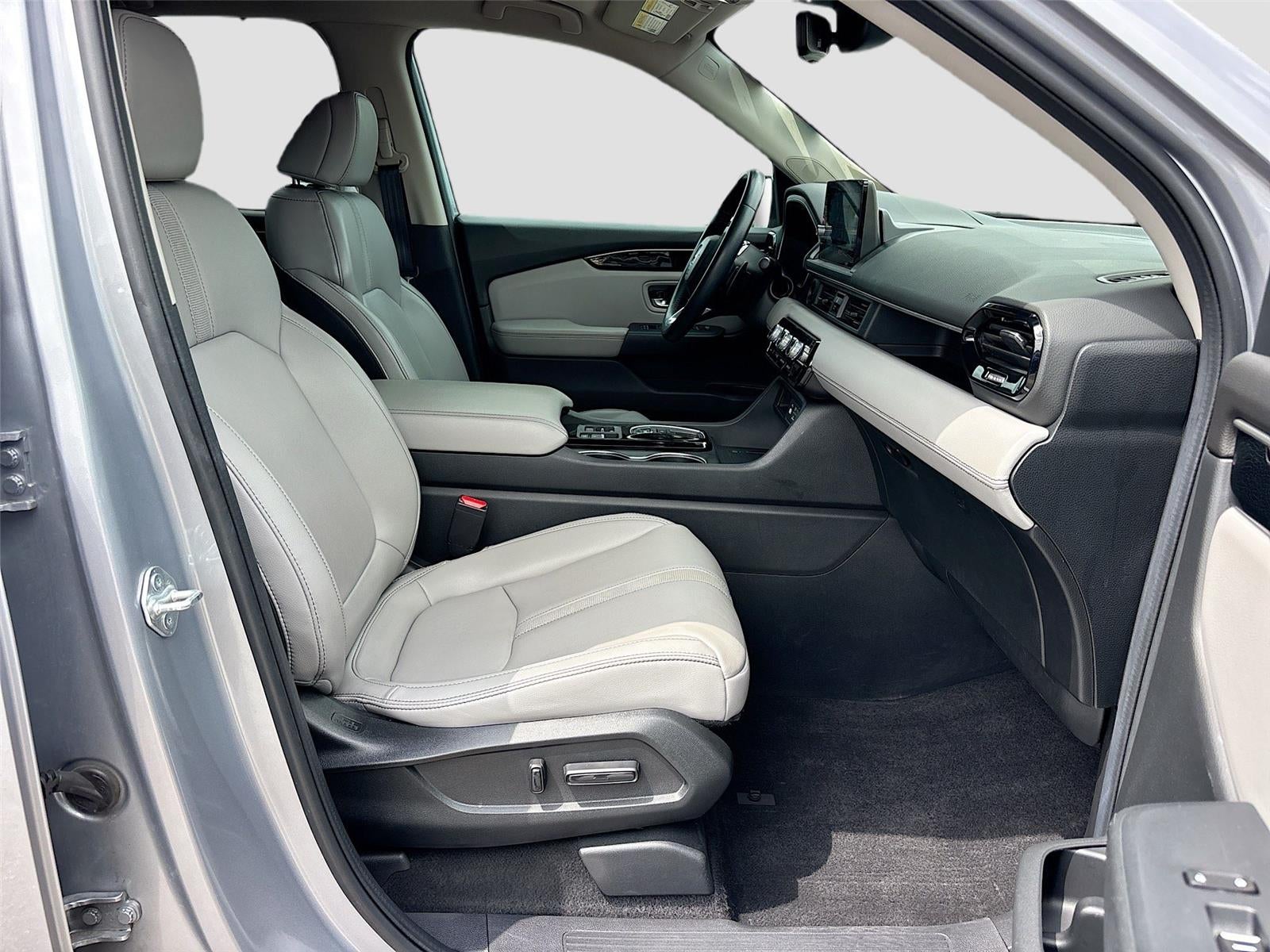 2023 Honda Pilot Touring