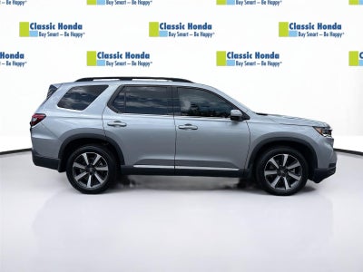 2023 Honda Pilot Touring