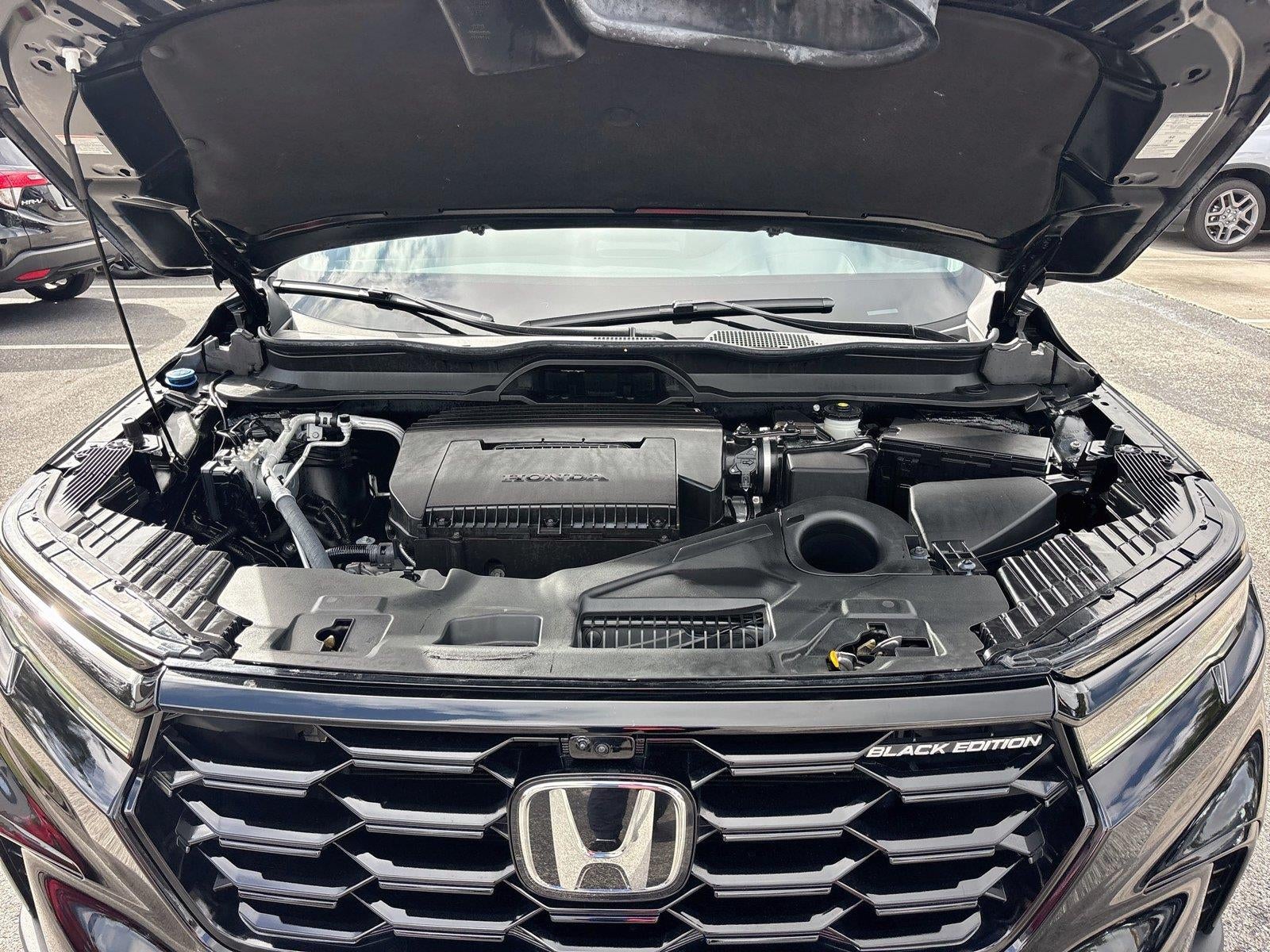 2025 Honda Pilot Black Edition