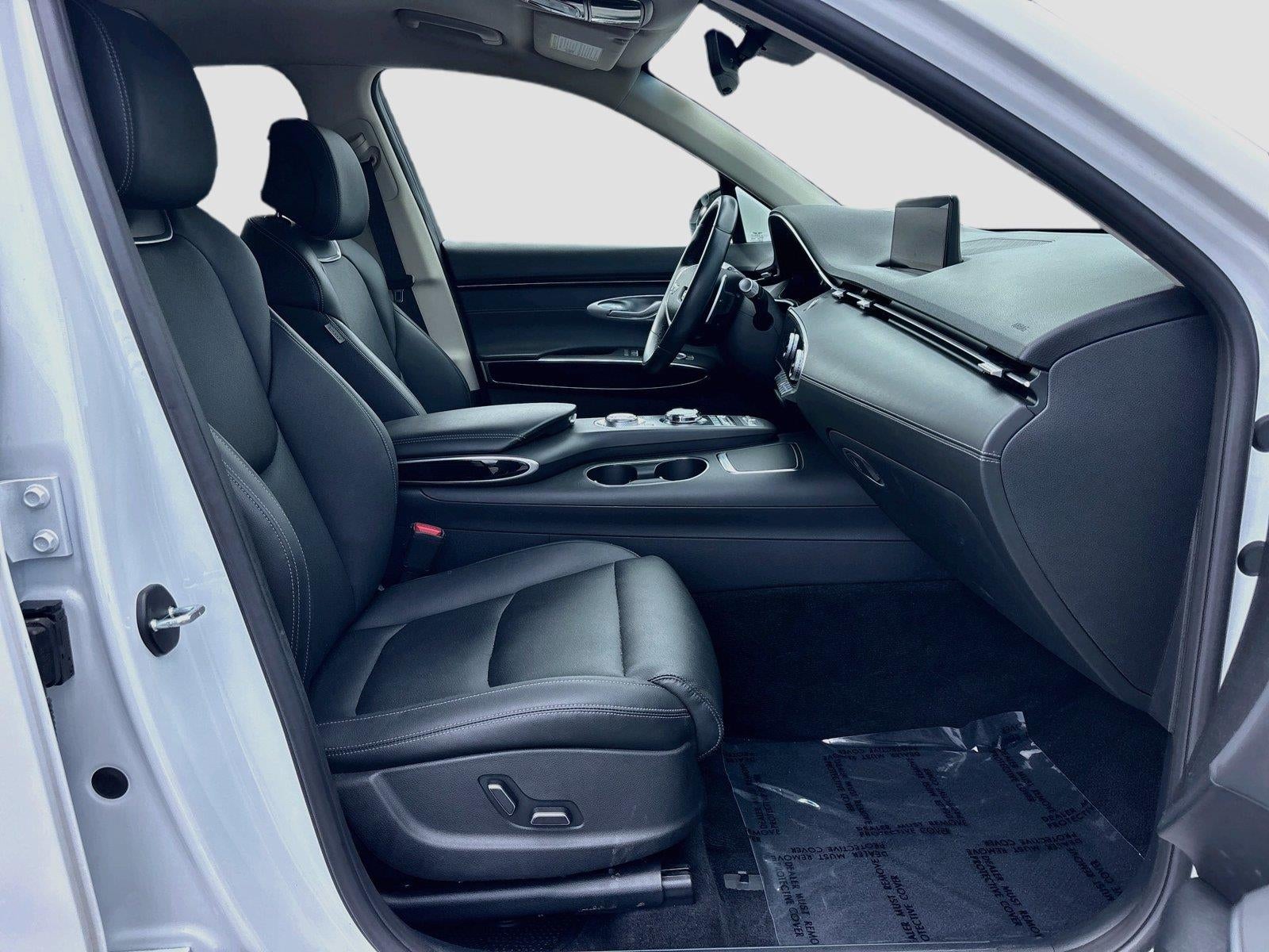 2025 Genesis GV70 2.5T