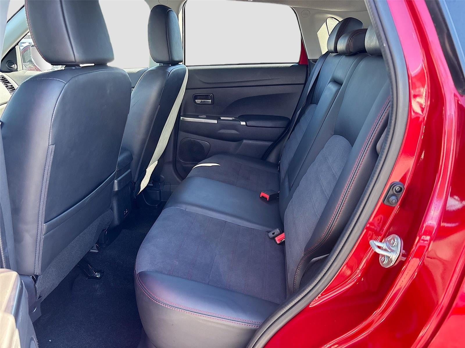 2024 Mitsubishi Outlander Sport SE