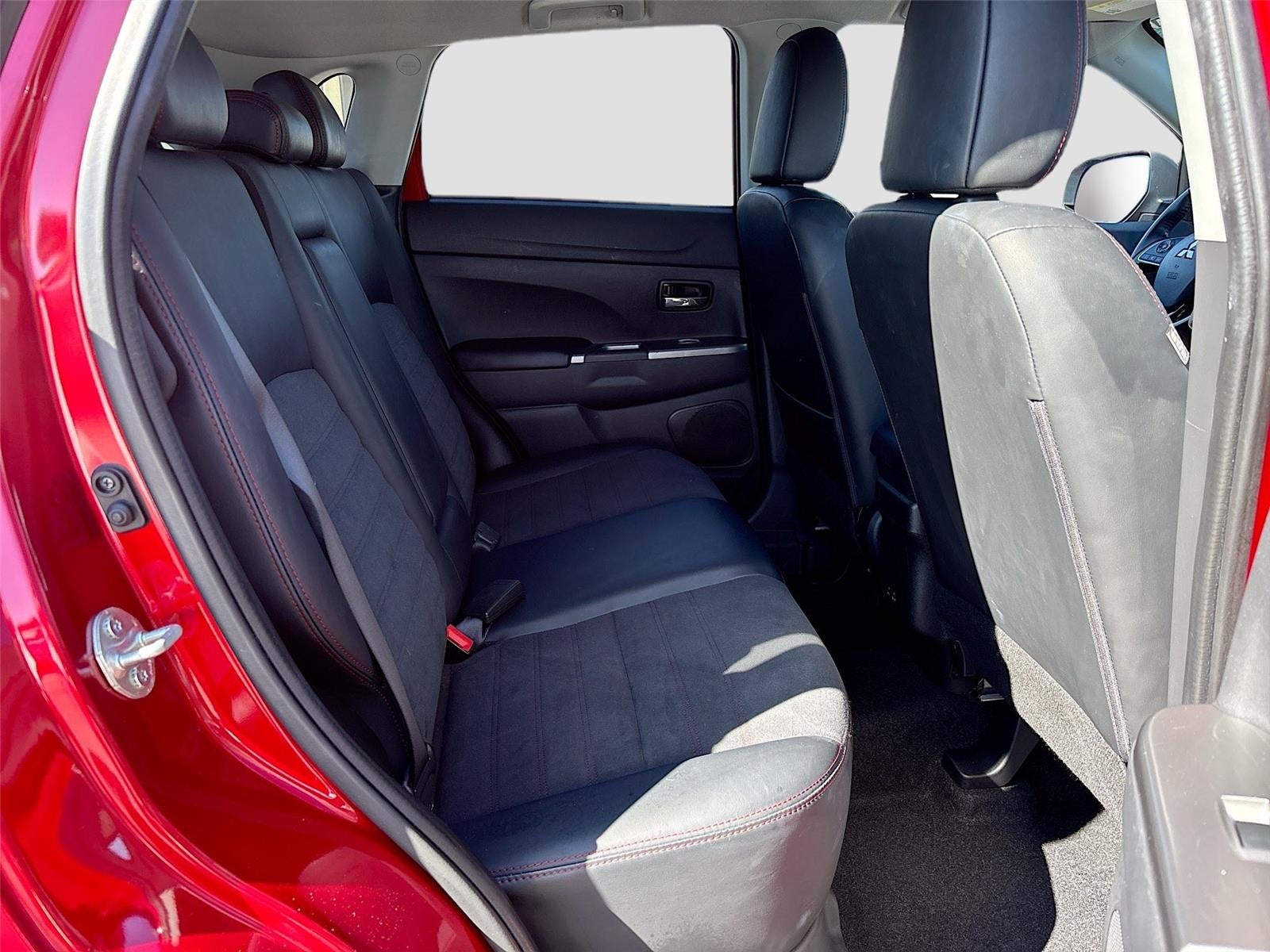 2024 Mitsubishi Outlander Sport SE