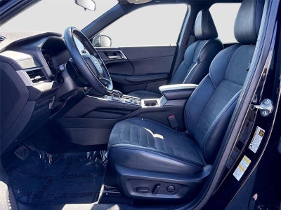 2023 Mitsubishi Outlander SE Black Edition