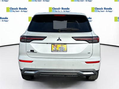 2025 Mitsubishi Outlander SE