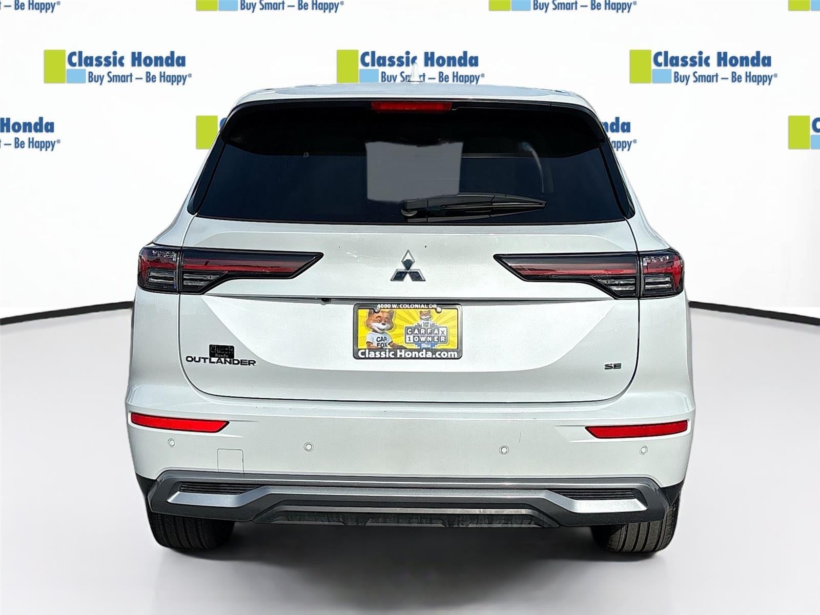 2025 Mitsubishi Outlander SE