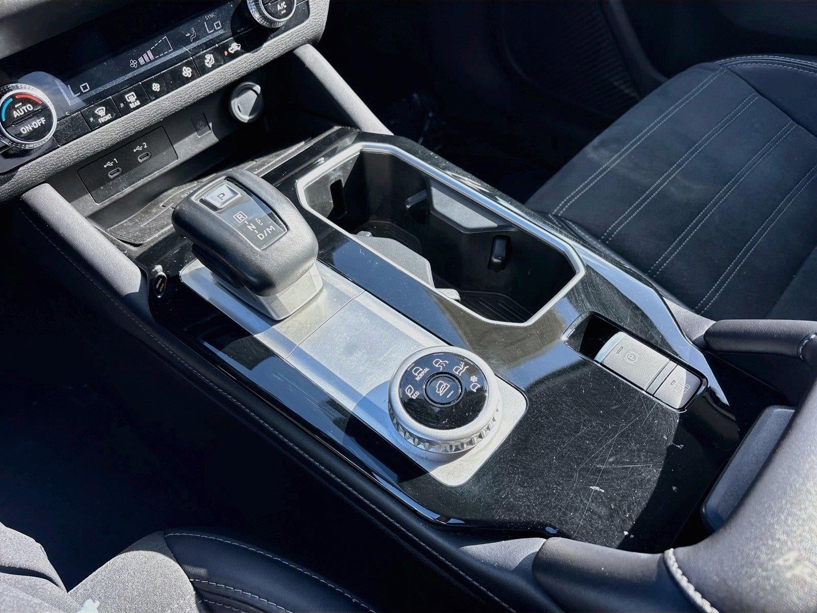 2025 Mitsubishi Outlander SE - Photo 20