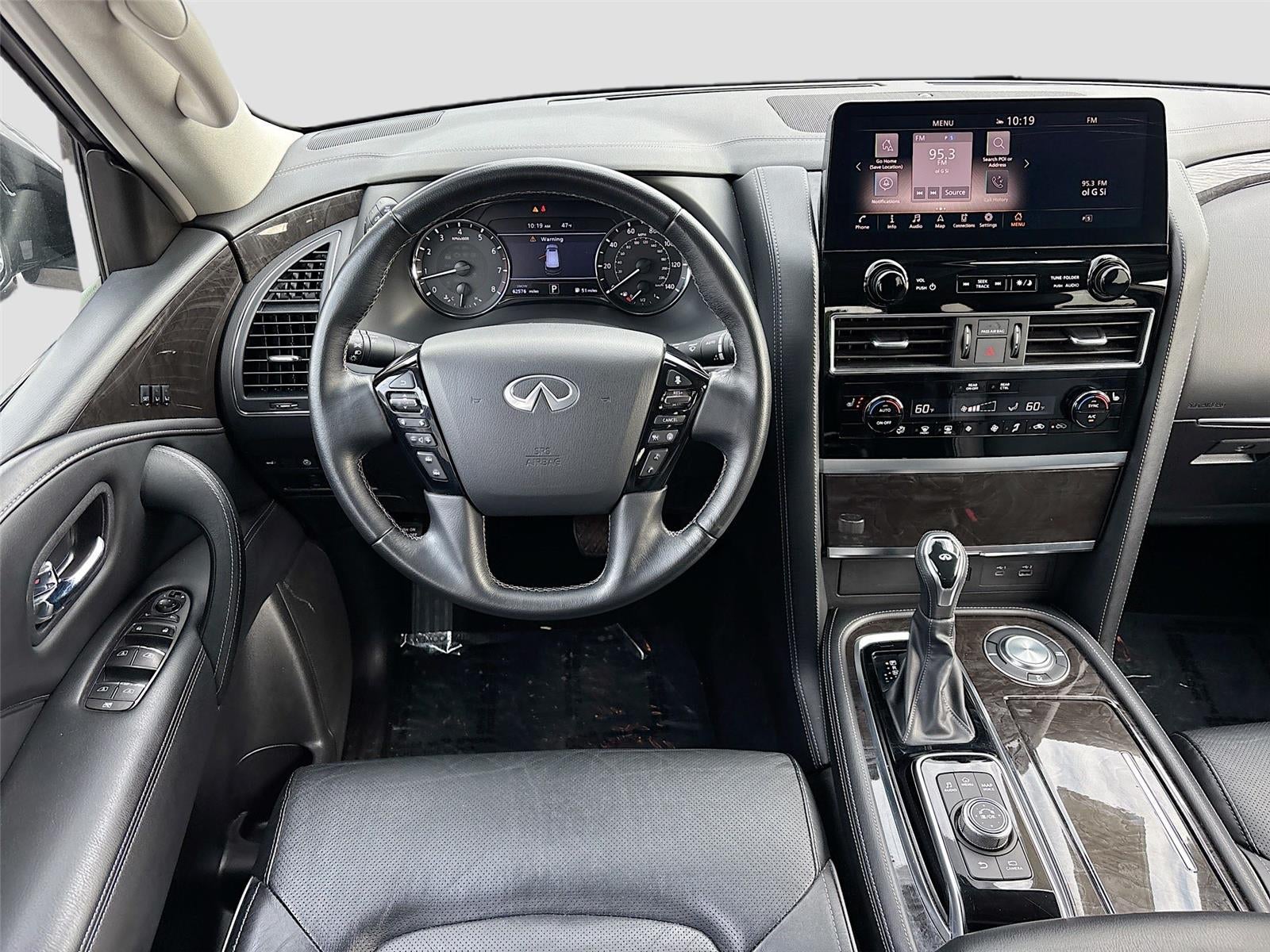 2024 INFINITI QX80 LUXE