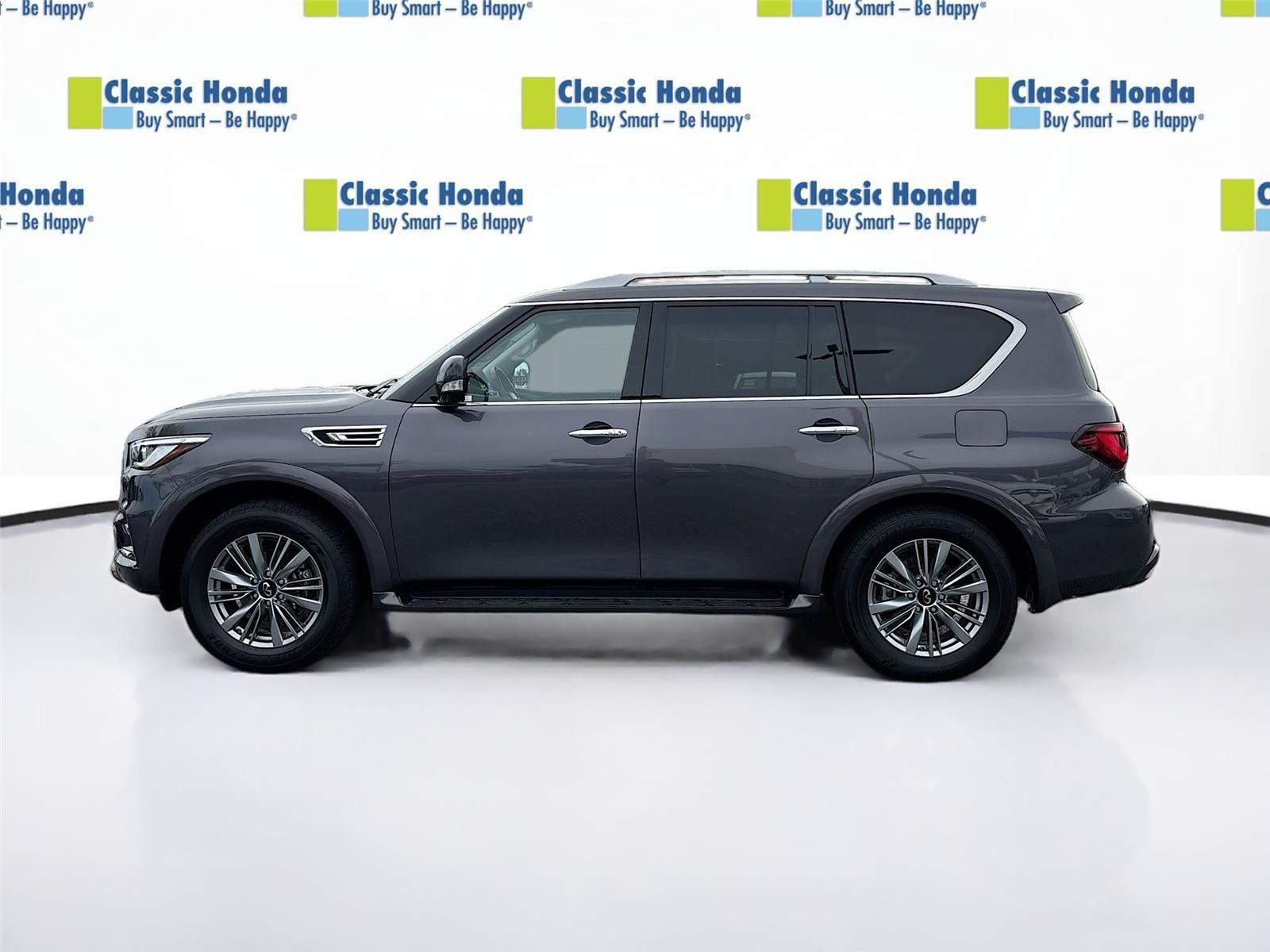 2024 INFINITI QX80 LUXE