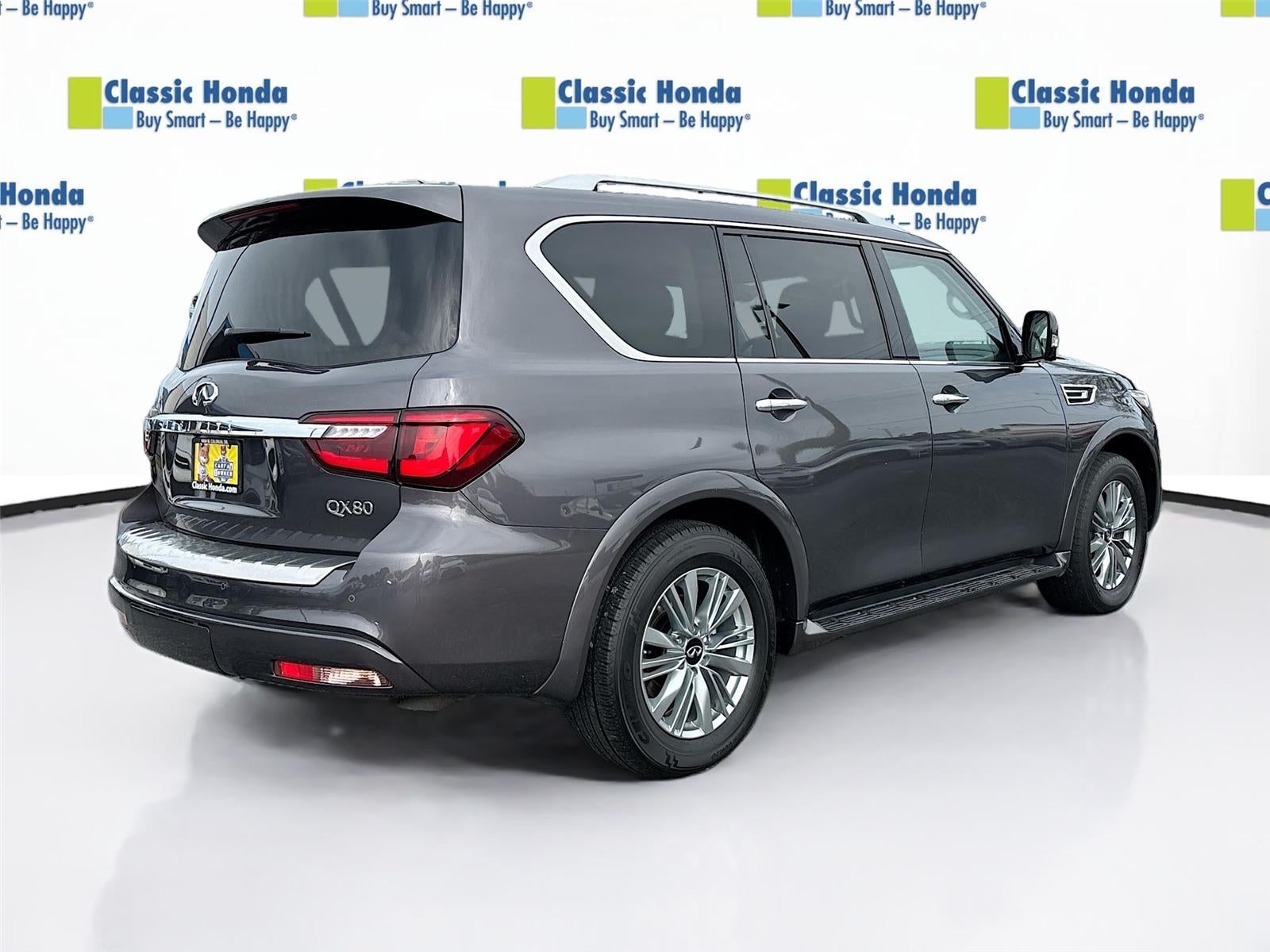 2024 INFINITI QX80 LUXE