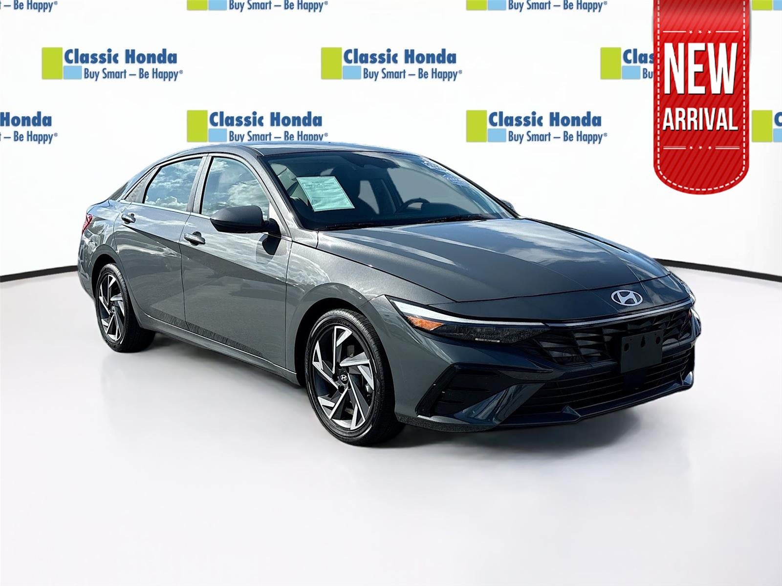 2025 Hyundai Elantra 2.0 SEL Convenience IVT's photo