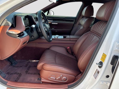 2025 Genesis G90 e-SC