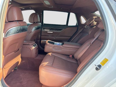 2025 Genesis G90 e-SC