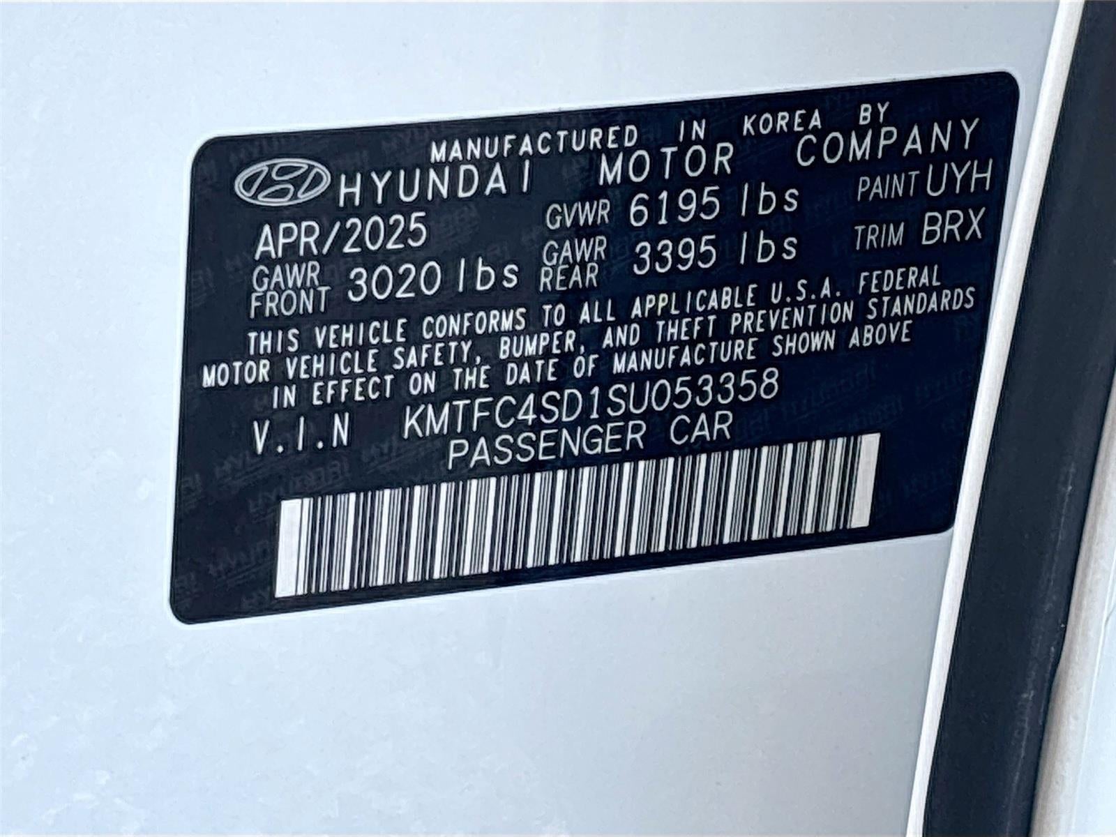 2025 Genesis G90 e-SC