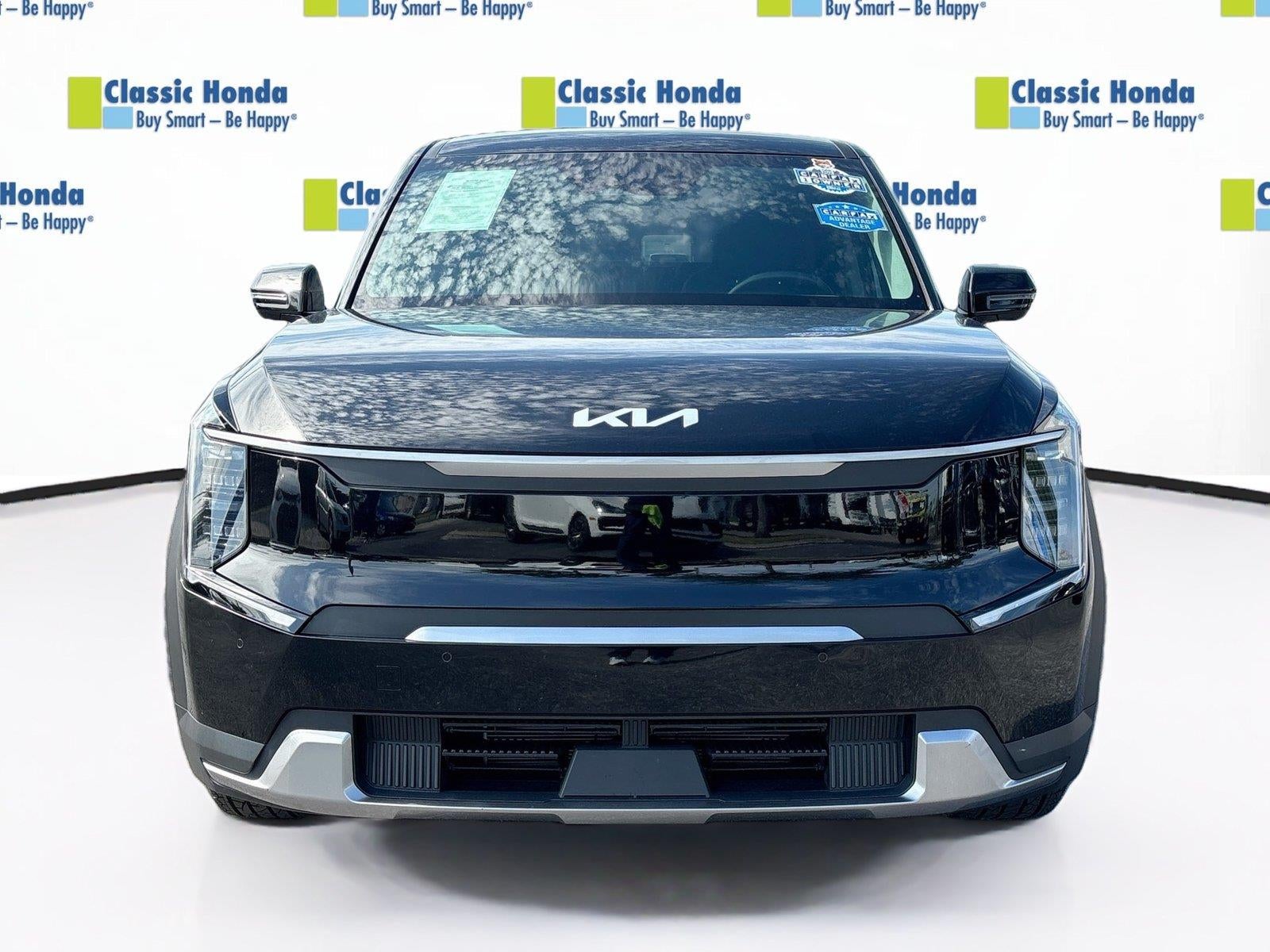 Used 2024 Kia EV9 Light L/R with VIN KNDAB5S17R6047330 for sale in Orlando, FL