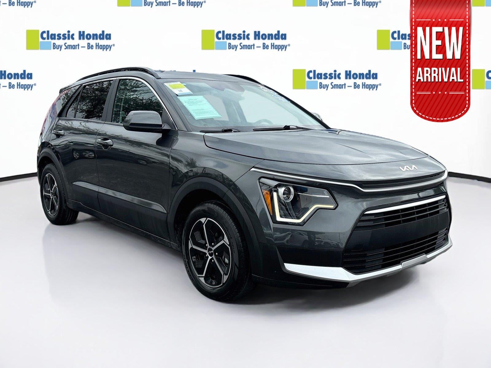 2025 Kia Niro LX