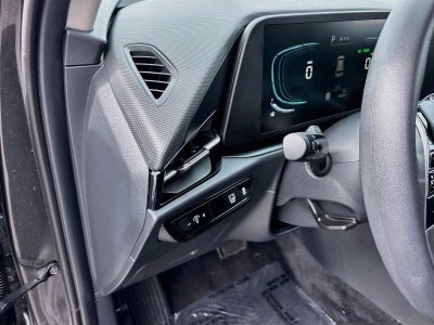 2025 Kia Niro LX