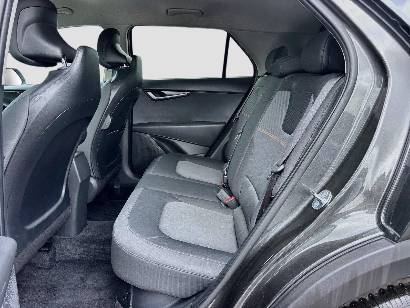 2025 Kia Niro LX