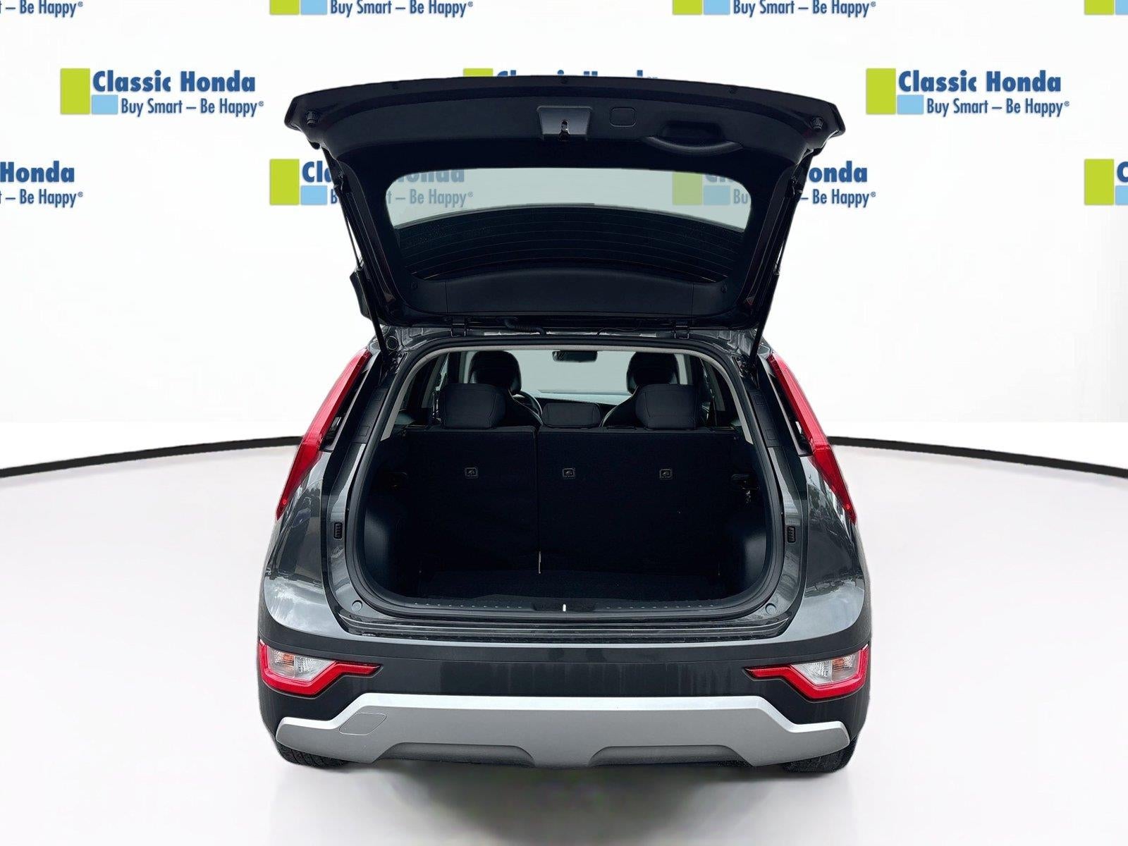 2025 Kia Niro LX