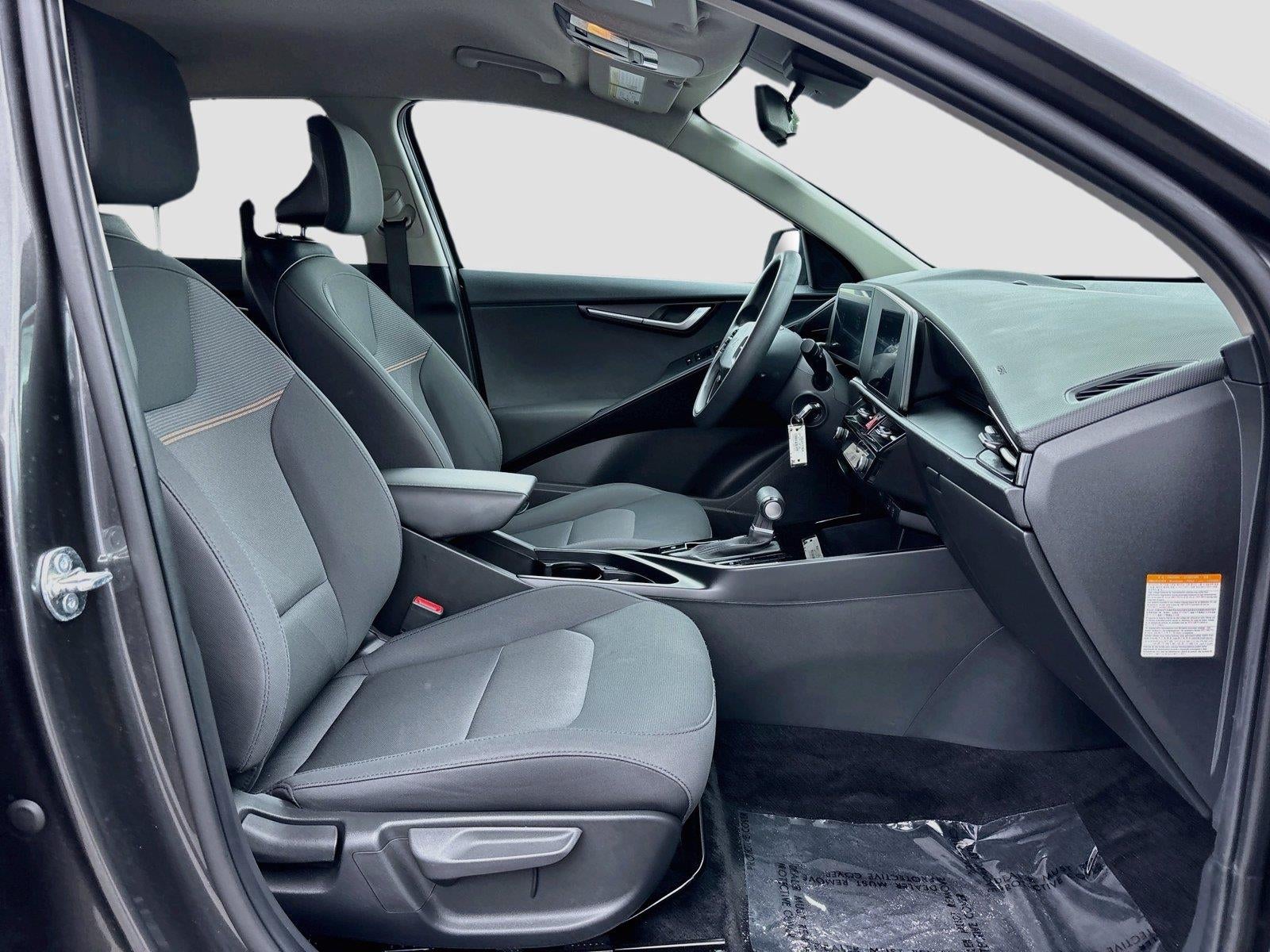 2025 Kia Niro LX