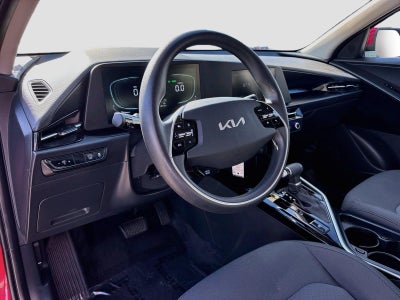 2025 Kia Niro LX