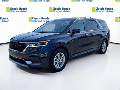 2024 Kia Carnival LX