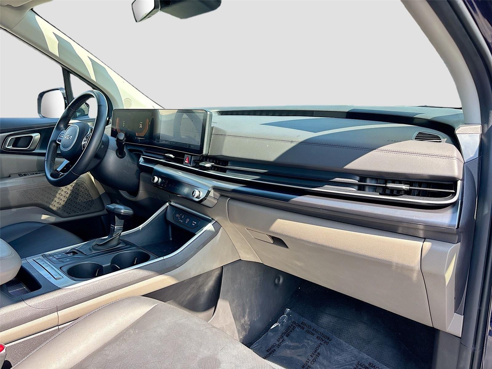 2025 Kia Carnival LXS