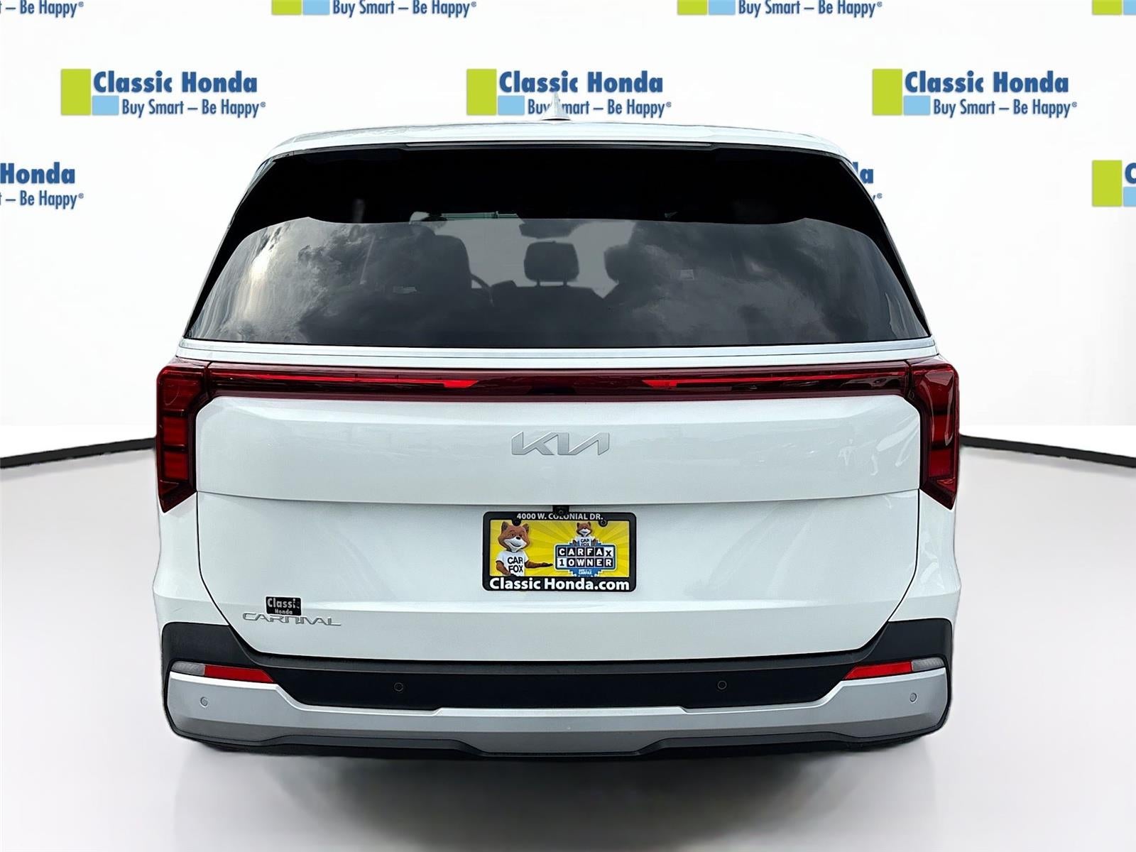 2025 Kia Carnival LXS