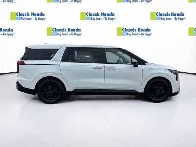 2025 Kia Carnival LXS
