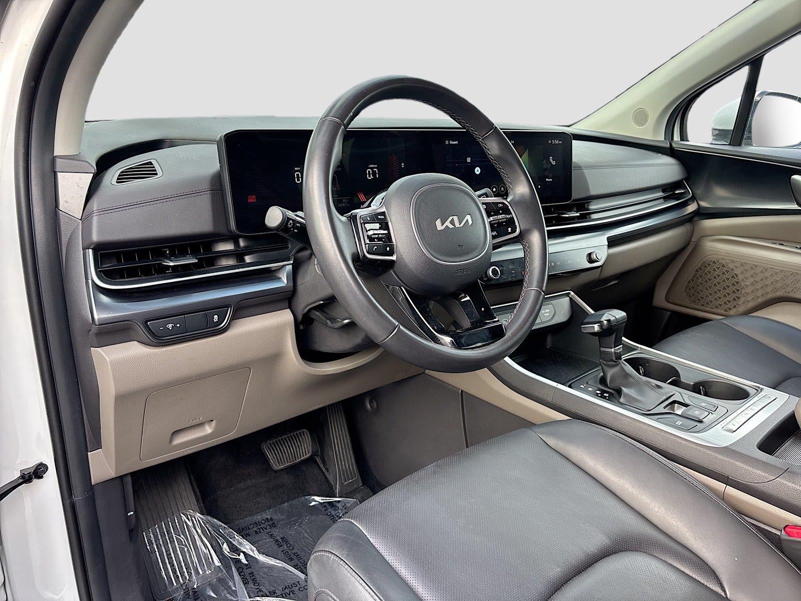 2025 Kia Carnival LXS